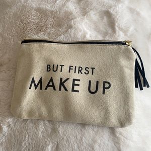 mini makeup pouch